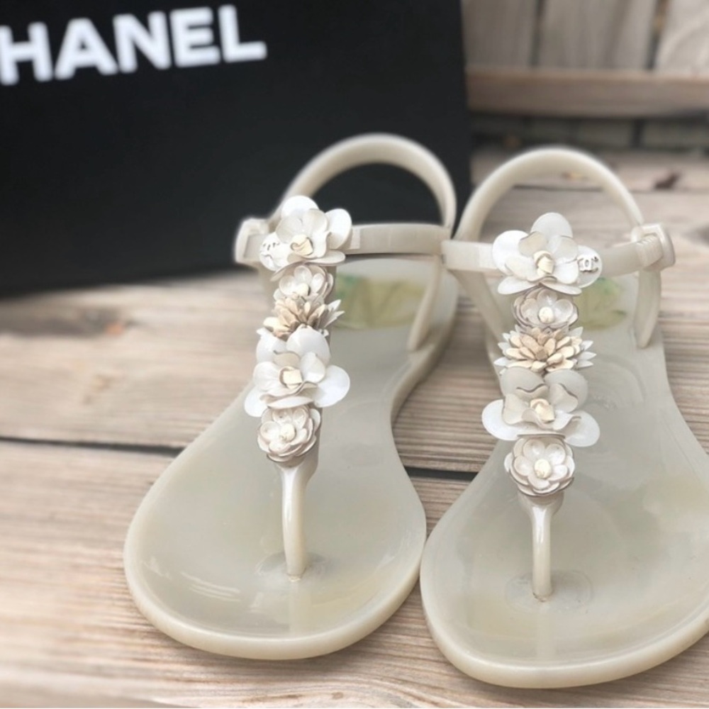 Chanel* 37 floral thong jelly pvc sandals camellia